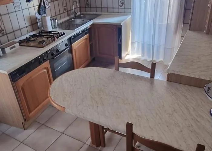 La Piazzetta Vakantiehuis Introdacqua